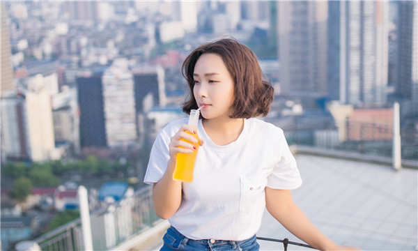 瑞丽关于试管代生助孕多少钱的详尽分析与指导